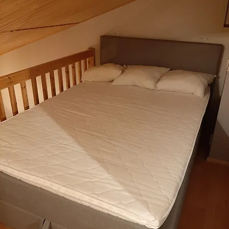 Levistar מלון דירות 3*
